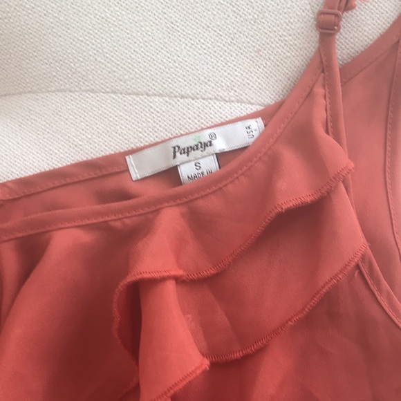 Ruffle tank top - Picture 3 of 7